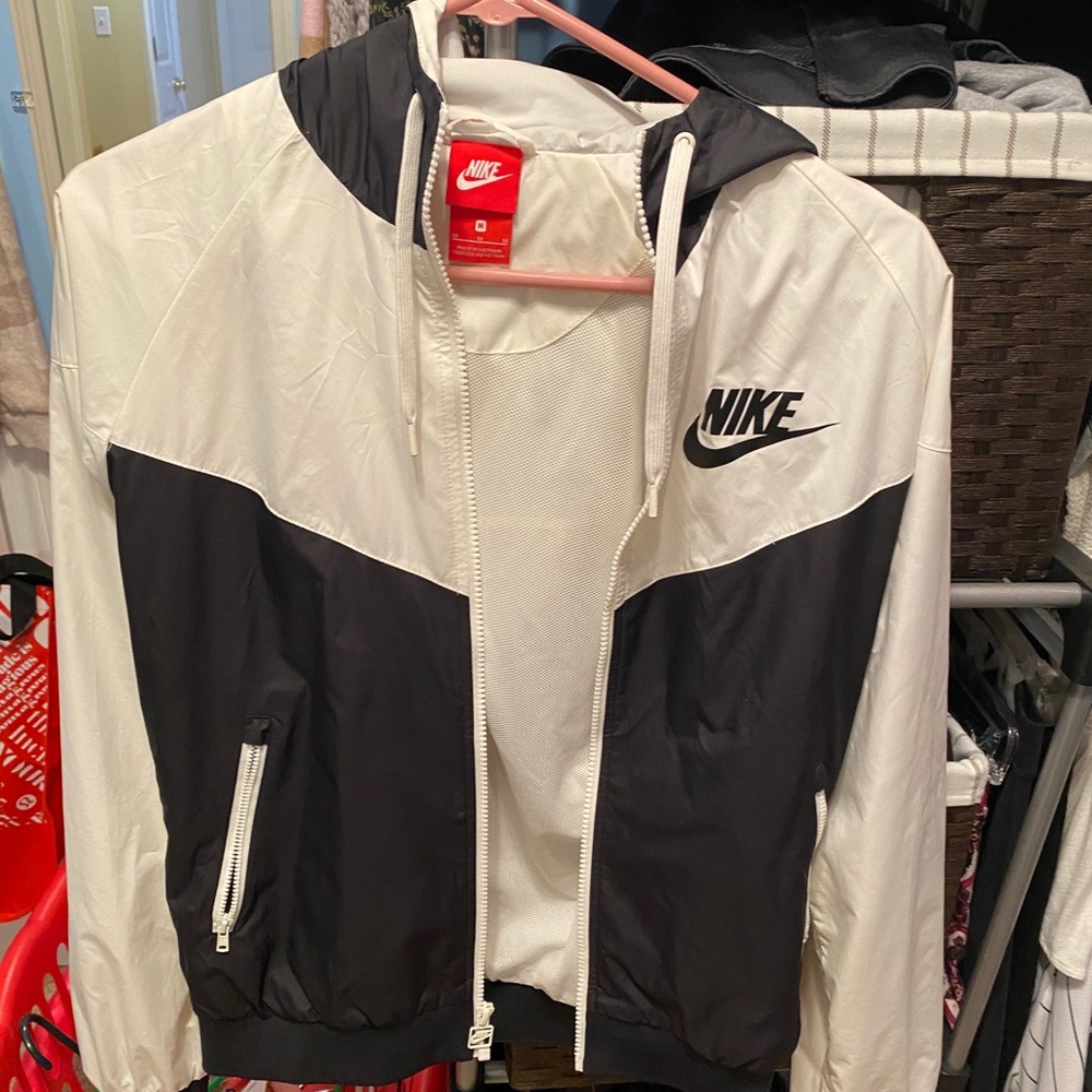 Nike Wind Jacket